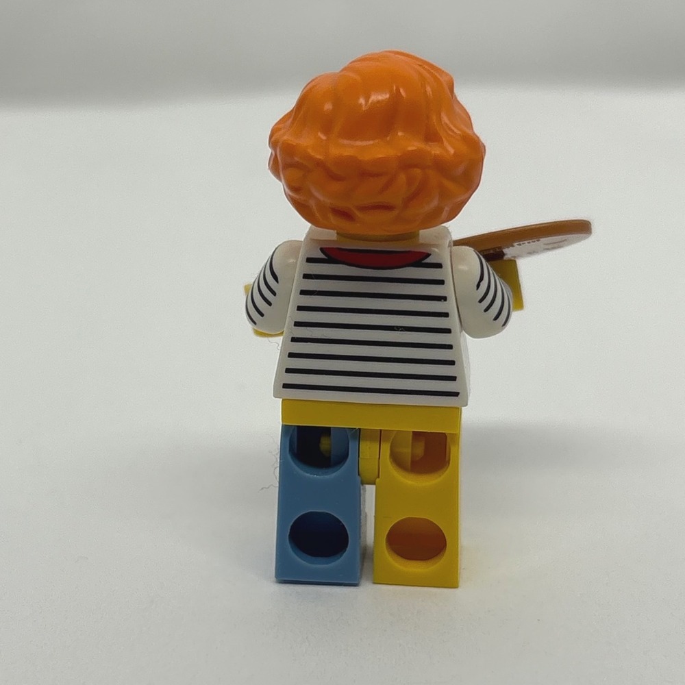 LEGO Female Artist Minifigure Orange Hair Striped Shirt Paint Palette Redhead - Picture 2 of 3